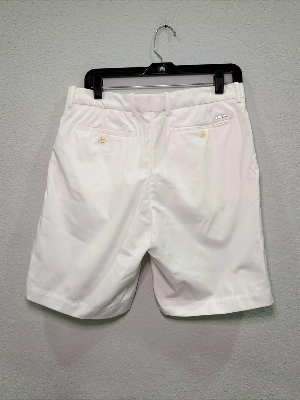 RLX Ralph Lauren Men's White Performance Golf Shorts - Size 31